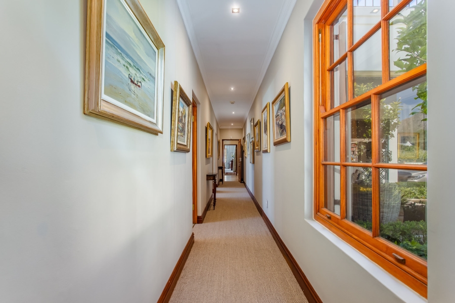 4 Bedroom Property for Sale in Franschhoek Western Cape